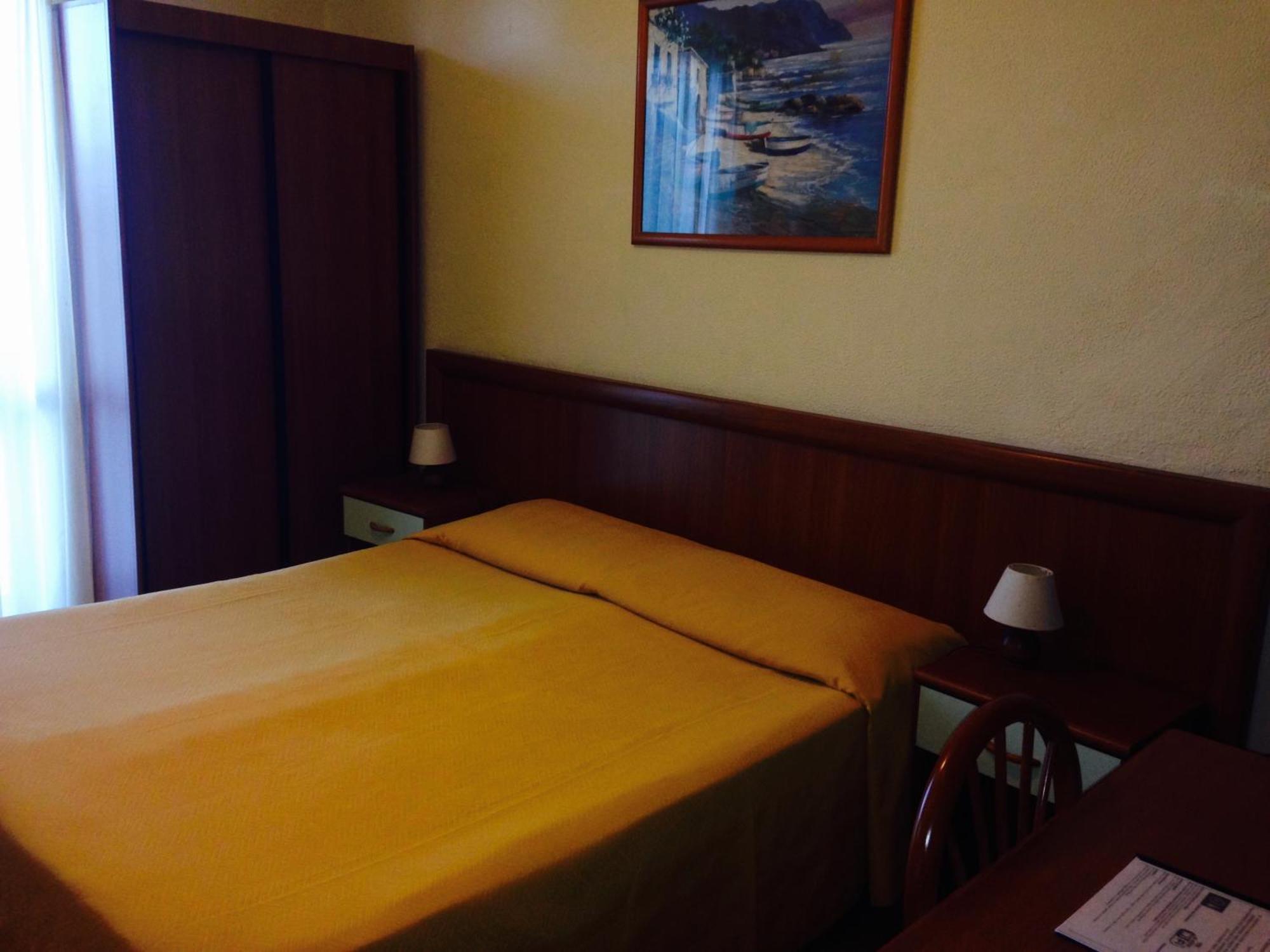 Hotel Ulivo Diano Marina Pokoj fotografie