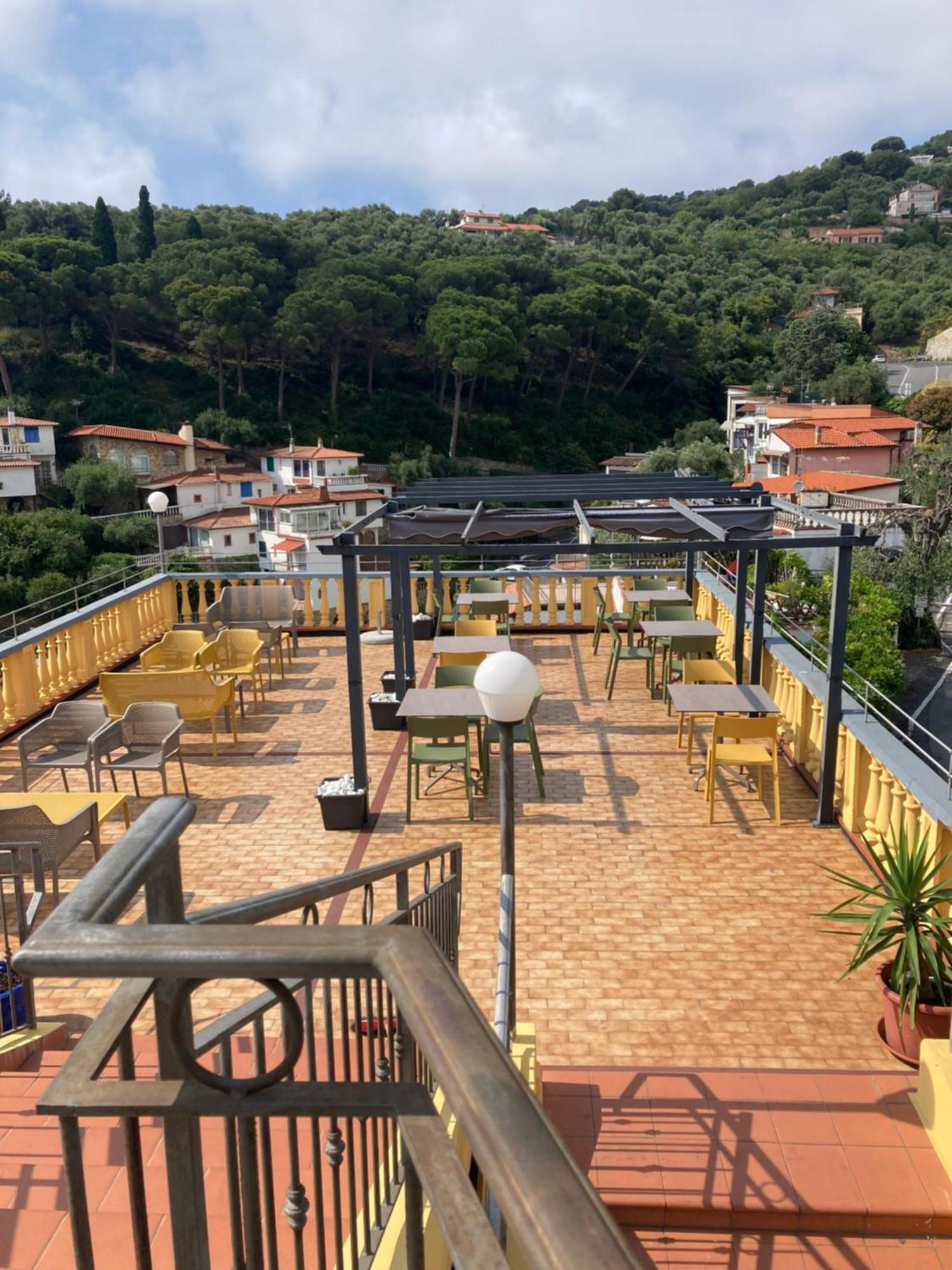 Hotel Ulivo Diano Marina Exteriér fotografie